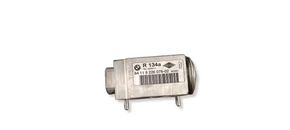 BMW X3 F25 Air conditioning (A/C) expansion valve 9226078