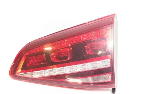 Volkswagen Golf VII Tailgate rear/tail lights 5G0945308F
