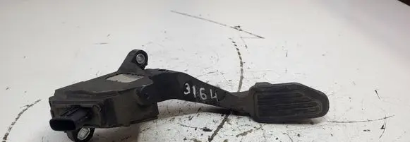 Toyota Yaris Accelerator throttle pedal 781100D160