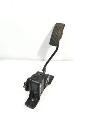 Mitsubishi Pajero Accelerator throttle pedal APM30015 6Z150295