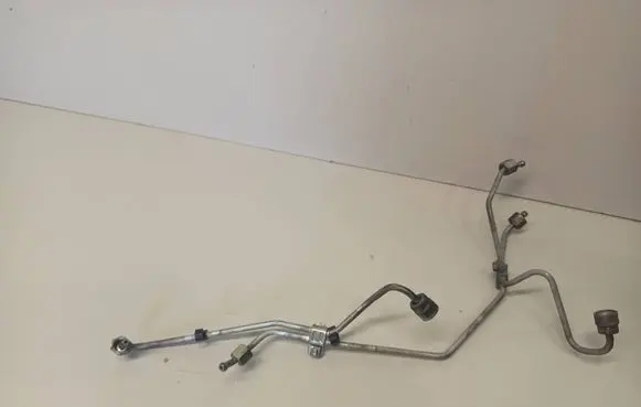 Audi A6 S6 C6 4F Fuel injector supply line/pipe 