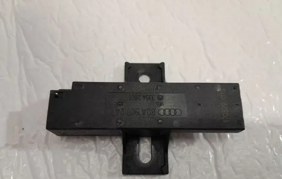 Audi Q5 SQ5 Keyless (KESSY) go control unit/module 80A907247