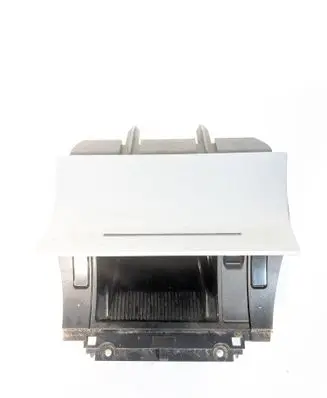 Skoda Octavia Mk2 (1Z) Car ashtray 1Z1863077A