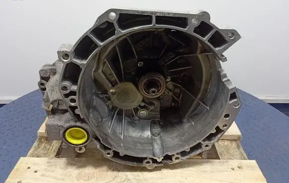 Ford C-MAX I Manual 6 speed gearbox 4M5R7002NE