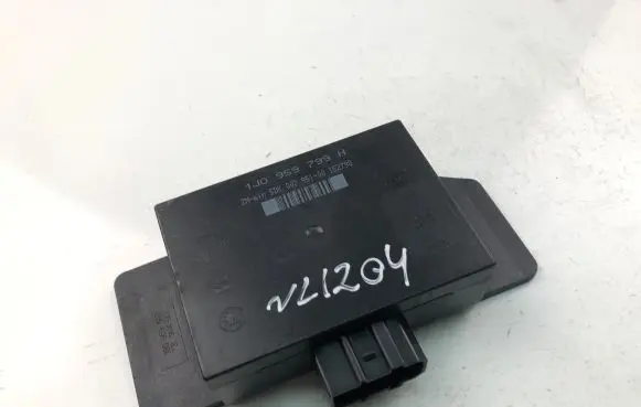 Volkswagen Golf IV Central body control module 1J0959799H