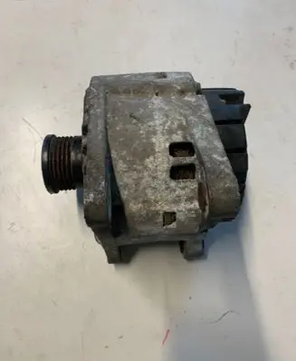 Opel Vivaro Generator/alternator SG12B050 2542523F 8200086130