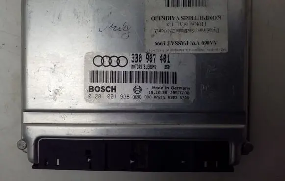 Audi A6 S6 C5 4B Engine control unit/module 3B0907401