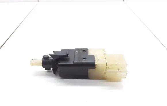 Mercedes-Benz Vito Viano W639 Brake pedal sensor switch
