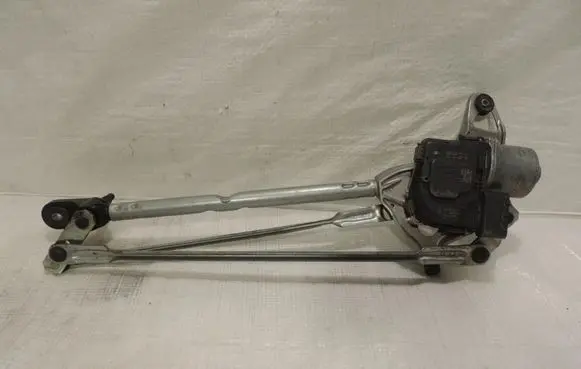 Ford Focus Front wiper linkage and motor JX7B17504AB
