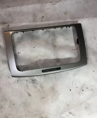 Volkswagen PASSAT B6 Radio/GPS head unit trim 3C0858069