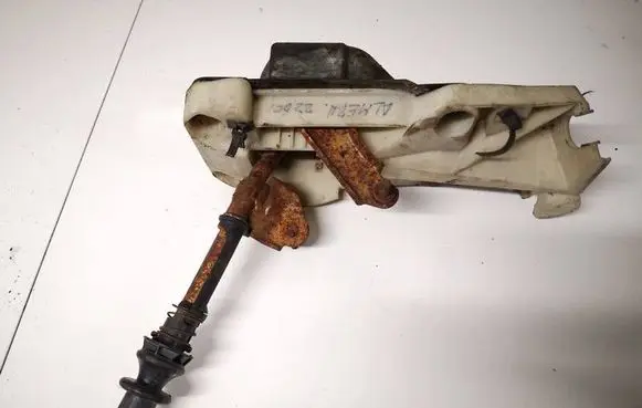 Nissan Almera N16 Gear shifter/selector 