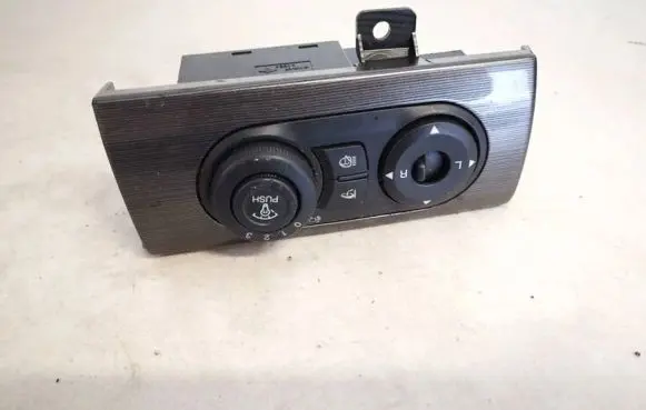 Chevrolet Captiva Light switch eq7c02