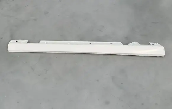 Mercedes-Benz E W212 Sill A2126900840 260630HR1215 2126900840