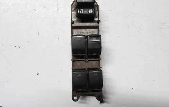 Toyota Verso Electric window control switch 84040-05040 30170439 1112990608
