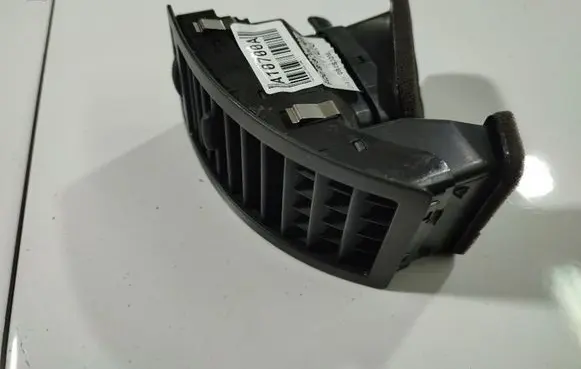 Dash center air vent grill