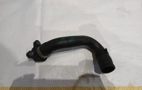 BMW X5 F15 Engine coolant pipe/hose 7603514 6269743