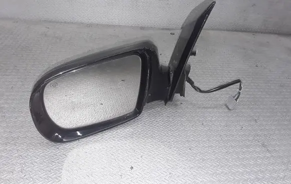 Subaru B9 Tribeca Front door electric wing mirror VC02015