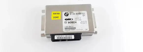 BMW M2 F87 Transfer box differential control unit 8098151 61358098151 0260004517