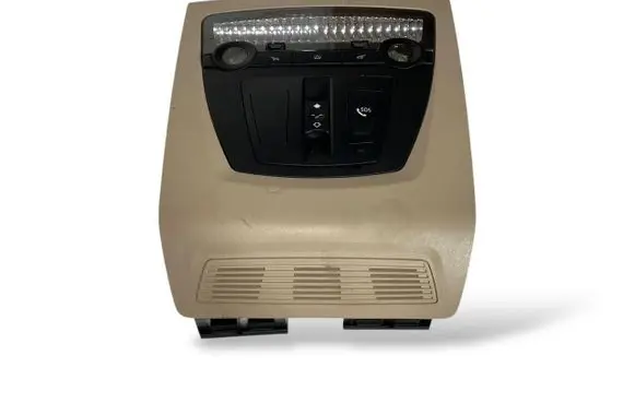 BMW 5 F10 F11 Front seat light