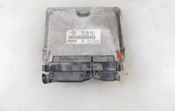 Volkswagen Golf IV Engine control unit/module 0281001613 038906018J