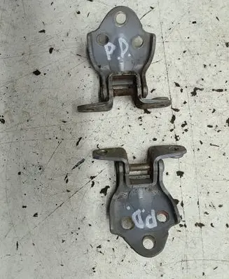 Mitsubishi Pajero Front door hinges set 