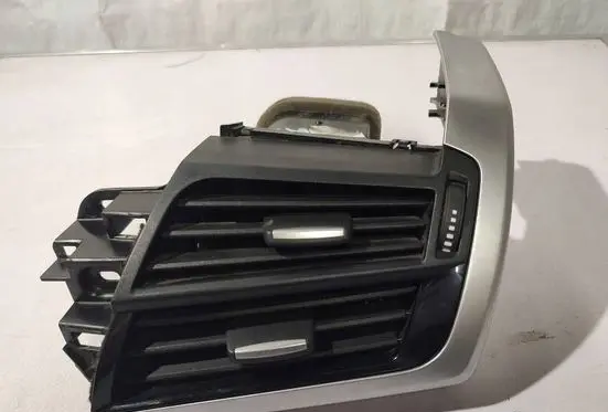 Mercedes-Benz GLC C254 Dashboard side air vent grill/cover trim 9270517 16475510 9252650