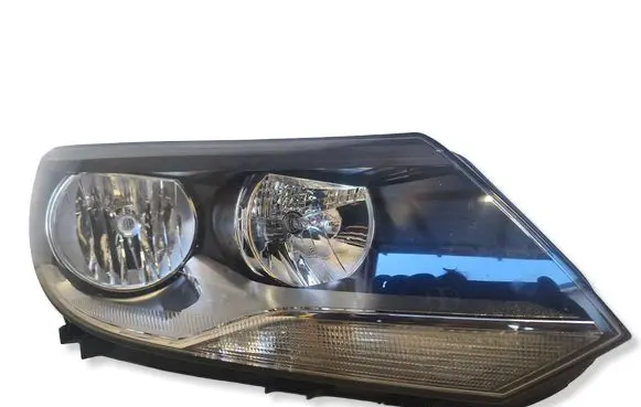 Volkswagen Tiguan Headlight/headlamp 5N1941006B 1EL01074902