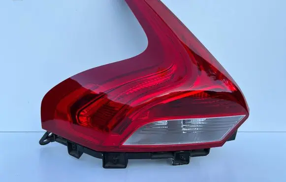 Volvo V40 Rear/tail lights 31395844