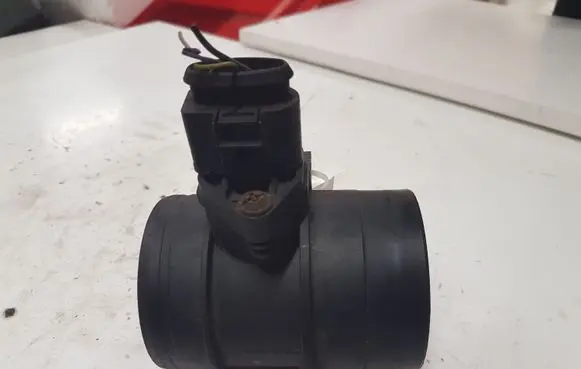Audi A3 S3 8P Mass air flow meter 0281002461