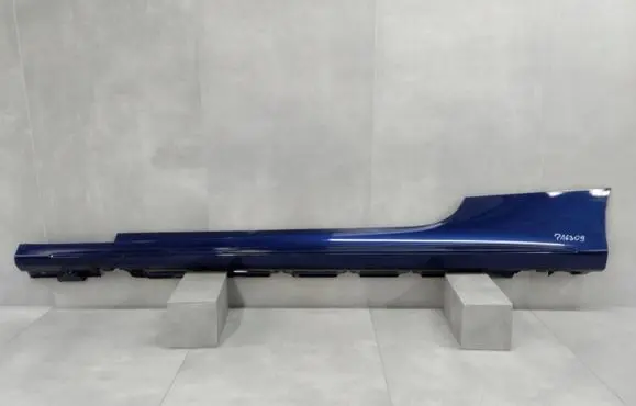 Mercedes-Benz C AMG W202 Front sill (body part) A2056980500