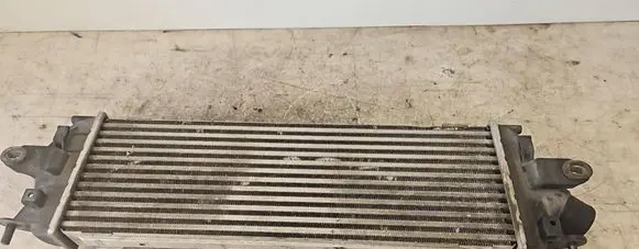 Opel Vivaro Intercooler radiator 988650BB IA1422 8200411160