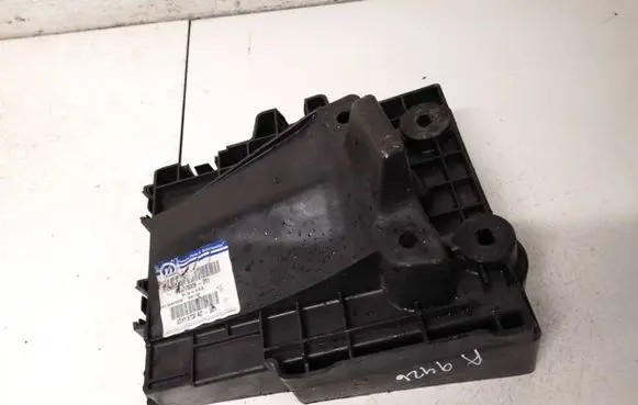 Jeep Compass Air filter box 05115730ac