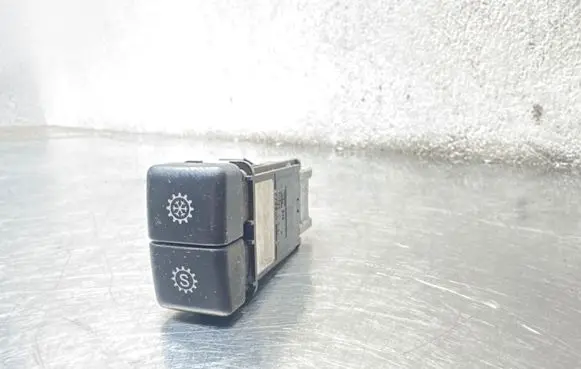 Opel Frontera B Other switches/knobs/shifts M16344