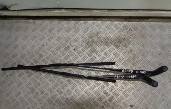 Ford Grand C-MAX Front wiper blade arm AM5117526AB