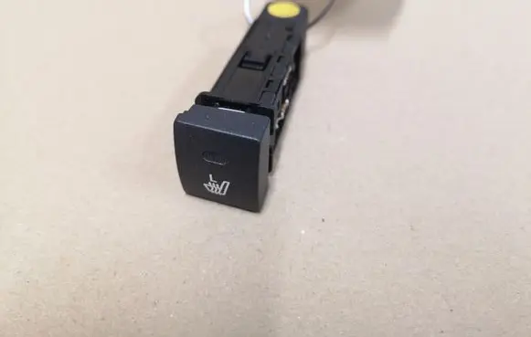 KIA Sorento Seat heating switch 621W05010 202002962