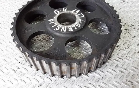 Audi 80 90 S2 B4 Camshaft pulley/ VANOS 069109111