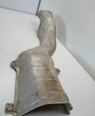 Nissan Qashqai Exhaust heat shield 