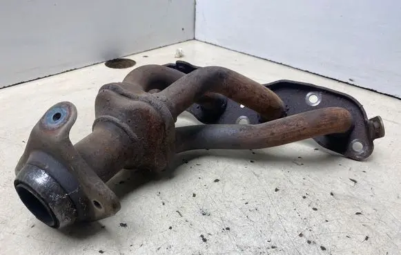 Honda Civic Exhaust manifold 2112002310 05j12