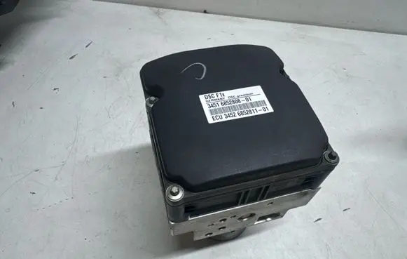 BMW 5 F10 F11 ABS Pump 6852808