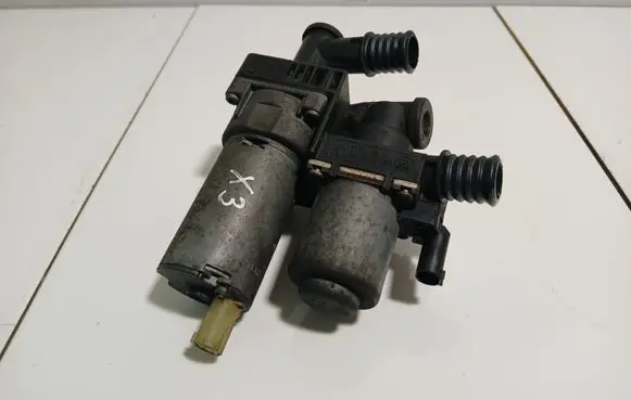 BMW X3 E83 Coolant heater control valve 1147412149