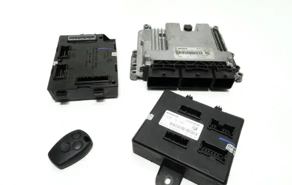 Renault Trafic III (X82) Engine ECU kit and lock set 237106626R 0281033357 237108353R