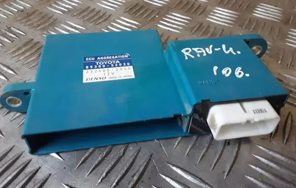 Toyota RAV 4 (XA30) Other control units/modules 8930052030 2326000050