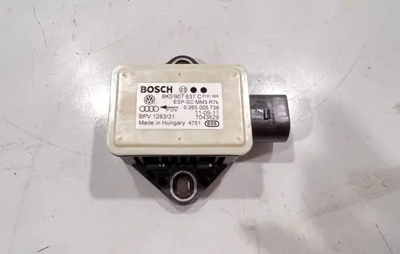 Audi A4 S4 B8 8K ESP acceleration yaw rate sensor 8K0907673