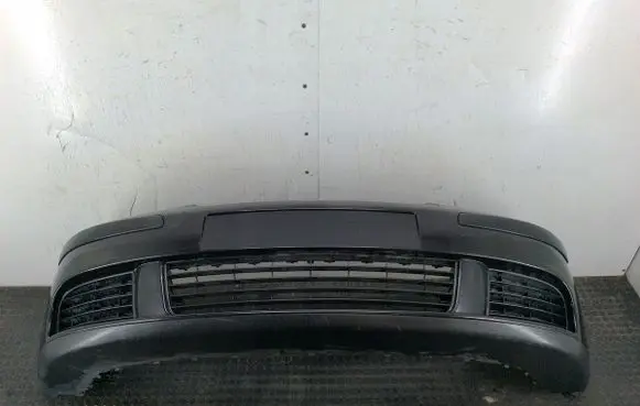 Volkswagen Golf V Front bumper LC9Z