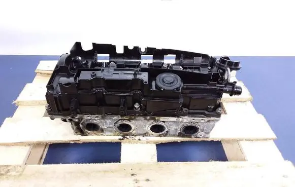 BMW 3 F30 F35 F31 Engine head 155737801