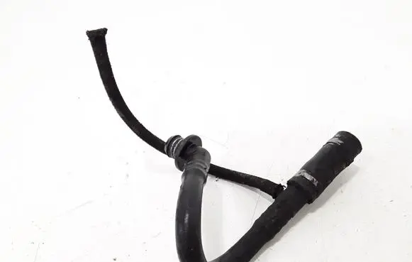 Volkswagen PASSAT B5.5 Vacuum line/pipe/hose