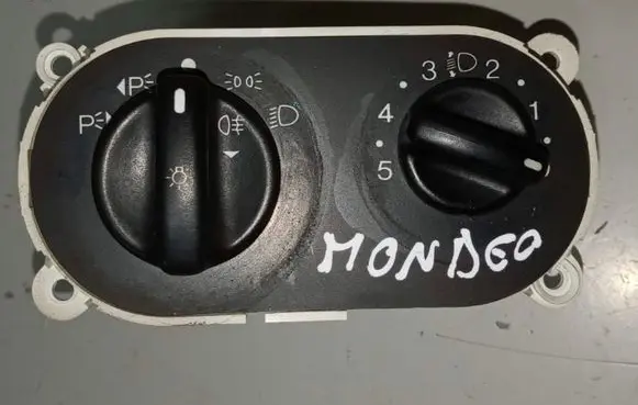 Ford Mondeo MK I Light switch 93BB13K196AC
