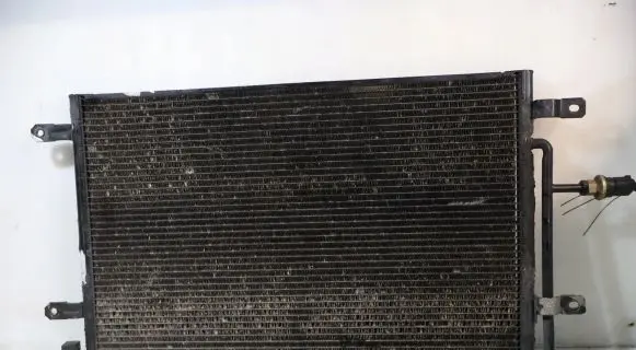 Audi A4 S4 B7 8E 8H A/C cooling radiator (condenser)