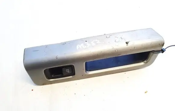Volvo S40 Electric window control switch 8663813
