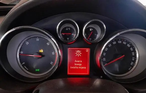 Opel Insignia A Speedometer (instrument cluster) 13333344